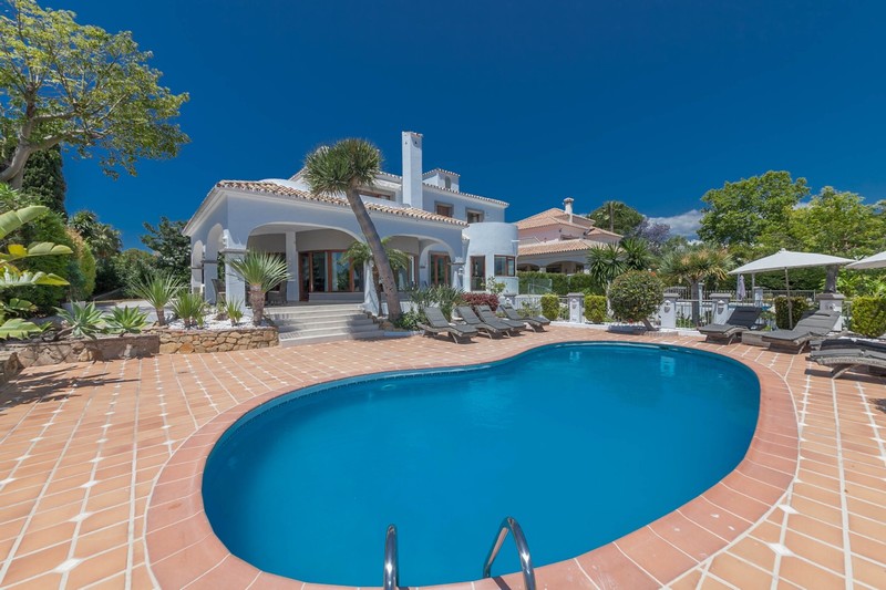 Familie villa in Nueva Andalucia, Marbella